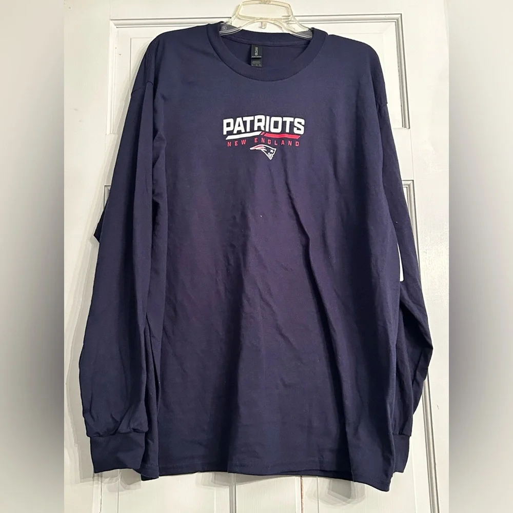 NFL Patriots Navy Crewneck Long Sleeve Shirt
